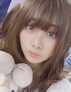 柳ひな（やなぎひな）